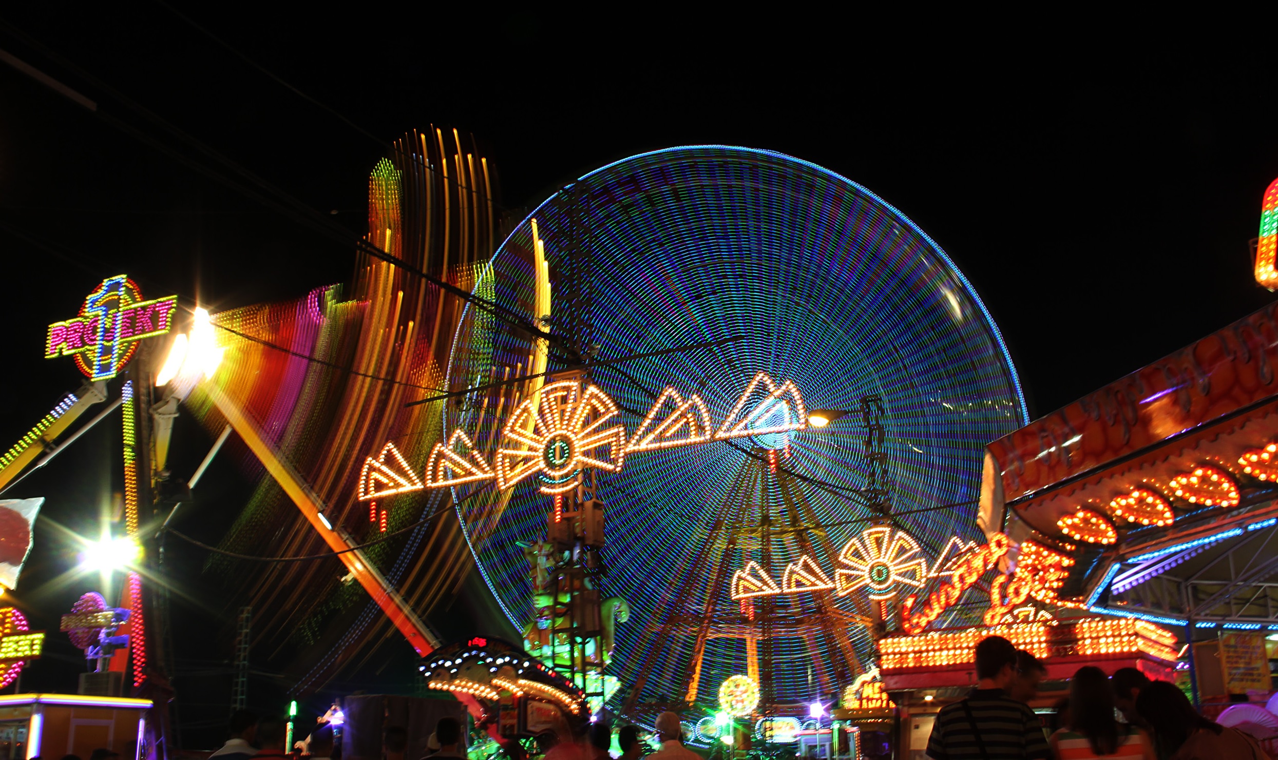 Feria Del Corpus De Granada Todas Las Atracciones De La Feria