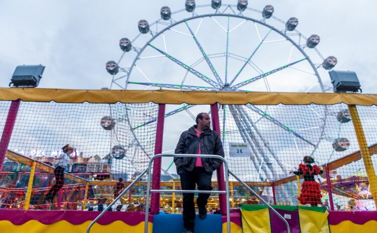  Los feriantes de Tarragona acusan a una pérdida del 30% de beneficios y menos niños en las atracciones infantiles