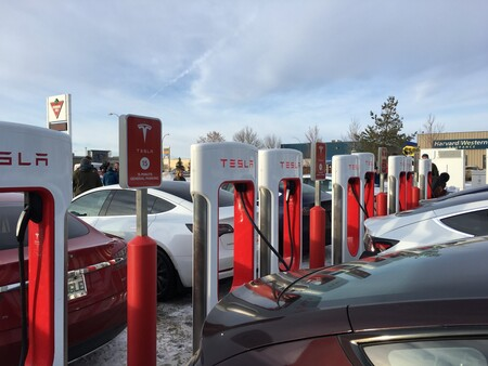 puntos de carga  coches eléctricos 