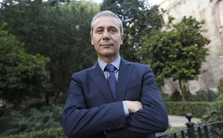  Santiago Ballester se convierte en el nuevo presidente de Junta Central Fallera 