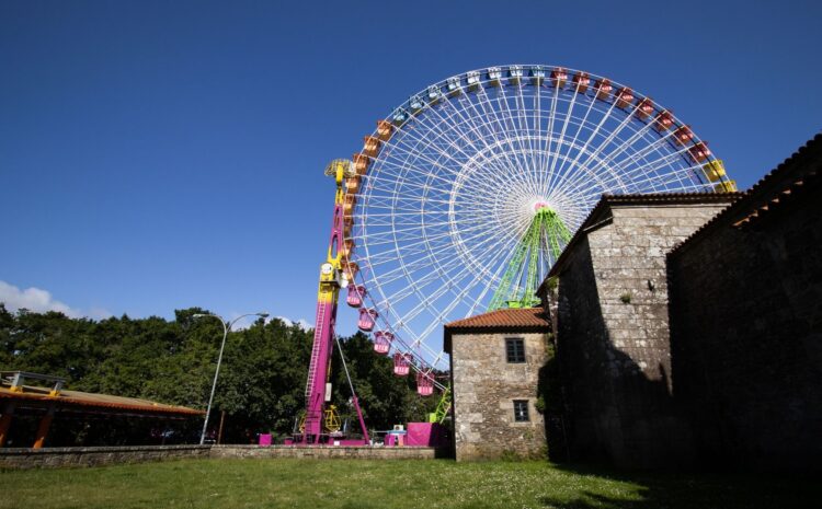  La asociación Fonseca quiere que las atracciones de feria de Santiago sigan en Santa Susana, pero con control 