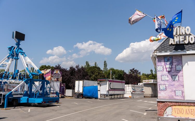  La vida nómada de los feriantes de Mendizabala