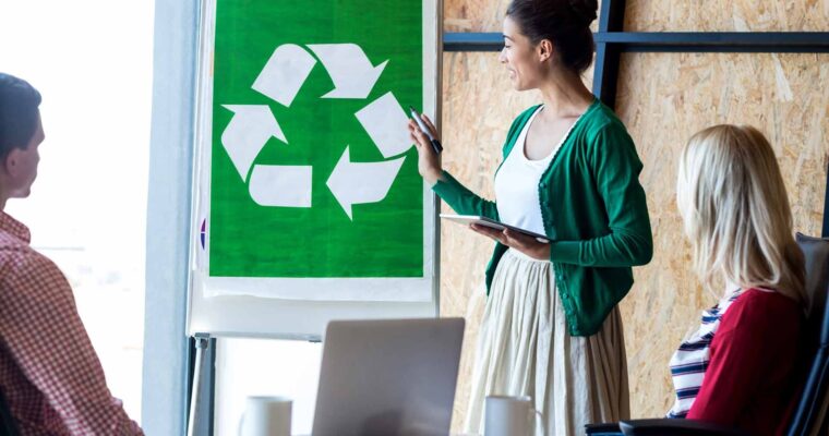 SEGUROS PARA EMPRESAS DE RECICLAJE DE VIDRIO, DESGUACES, TRATAMIENTOS DE RESIDUOS, BATERIAS, … etc