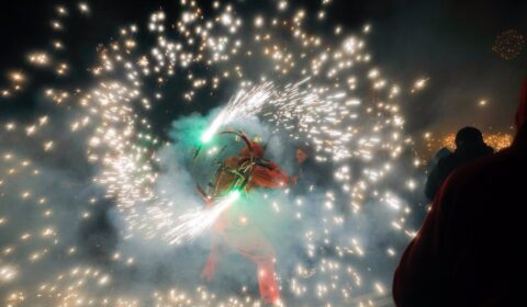 El ‘correfoc’ de Sant Joan en Palma  tropieza con los precios de la pirotecnia