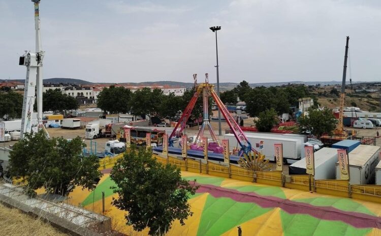  Las pulseras para menores y las horas sin música vuelven a la feria de Plasencia 