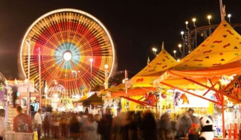 La Feria de Atracciones de Valencia en el antiguo Cauce del Rio Turia.