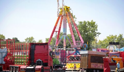 Ya huele a Feria de Abril en Ciudad Real 2026 : el Parque Industrial Avanzado se llena de casetas y atracciones
