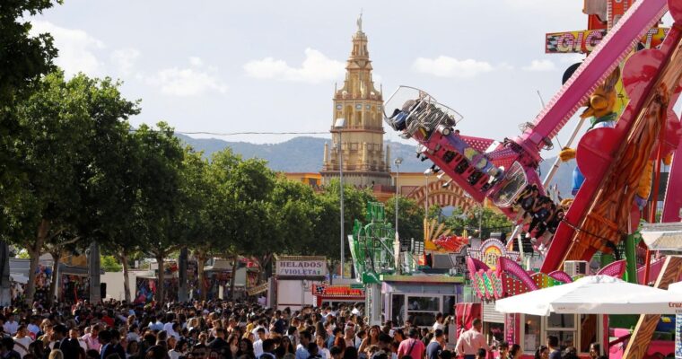De lo tradicional a lo extremo: así han cambiado las atracciones de la Feria de Córdoba