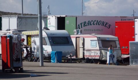 La vida nómada de los feriantes: «Soy el niño más afortunado del mundo porque puedo montarme en todos los cacharritos»