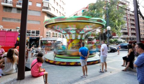 Tarragona contratará una empresa para inspeccionar atracciones e hinchables en las fiestas de barrio